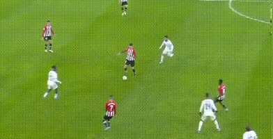 足球国足再次加练射门，教练组严要求