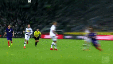 人瞩目的高 人瞩目的高