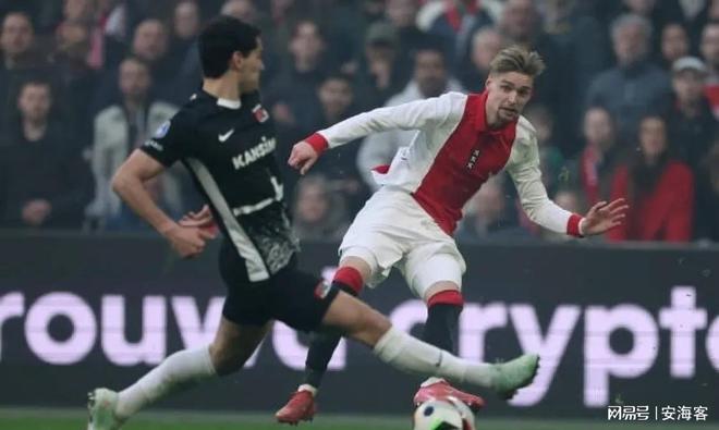 低调魁梧的 低调魁梧的